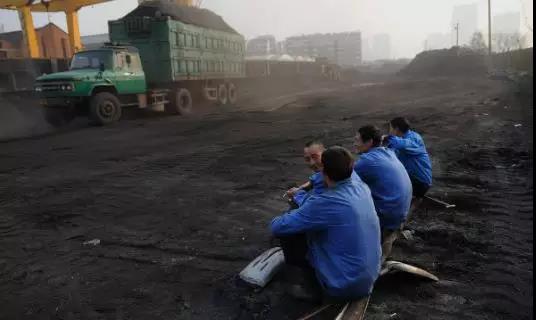 陕西煤矿复工难，专家安检至5月.jpg